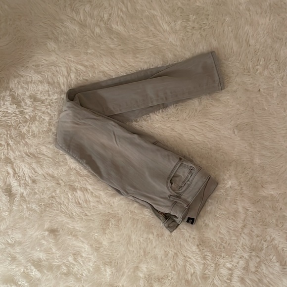 Moving ✌🏼 - Picture 2 of 3